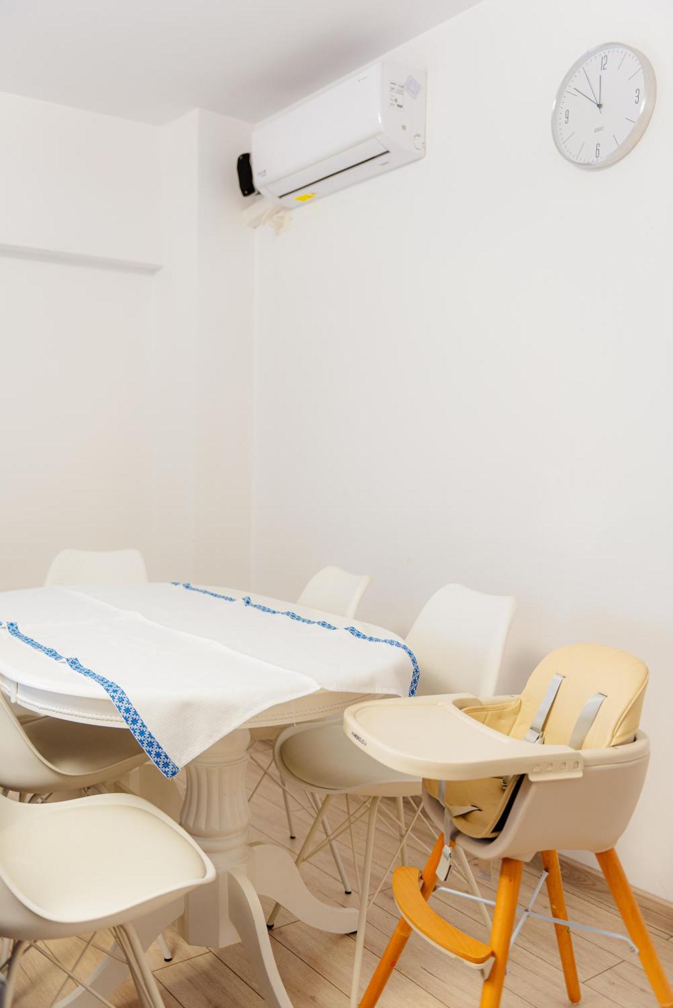 The Blue Norwegian House Apartment Bucharest Exterior photo